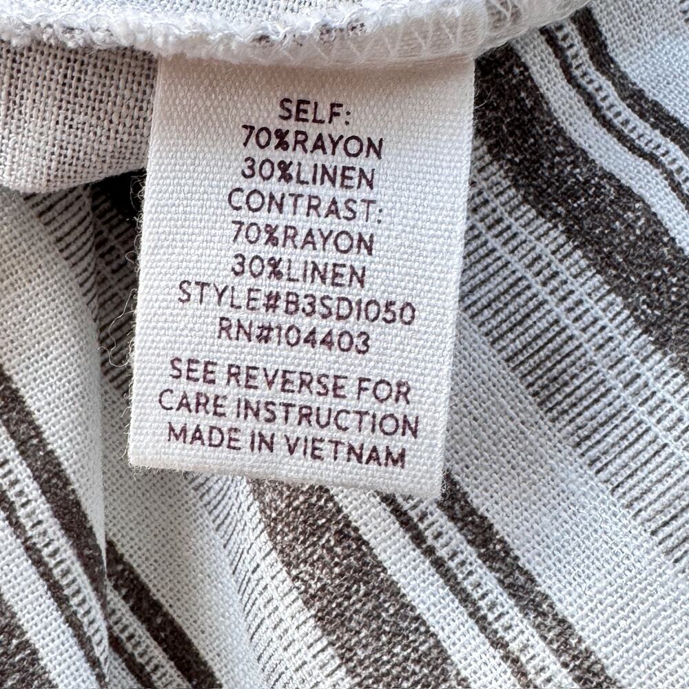 Blu Pepper Gray White Striped Tiered Maxi Dress Size Large NWOT Open Back - Picture 13 of 16